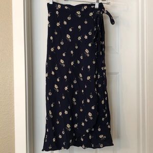 Madewell Floral Wrap Skirt Size 2